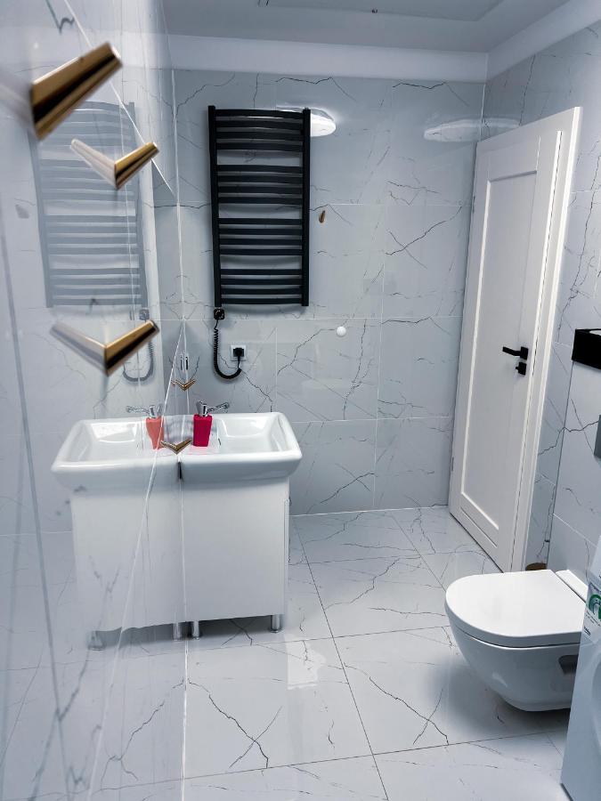Mojemiedzyzdroje Lu 7A - Luksusowy Apartament 100 Metrow Od Morza Exterior foto